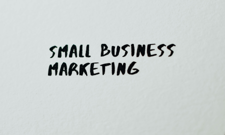 How to Build a Strong Brand That Attracts Customers