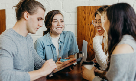 4 Essential Ways to Improve Your Customer Service Long-Term